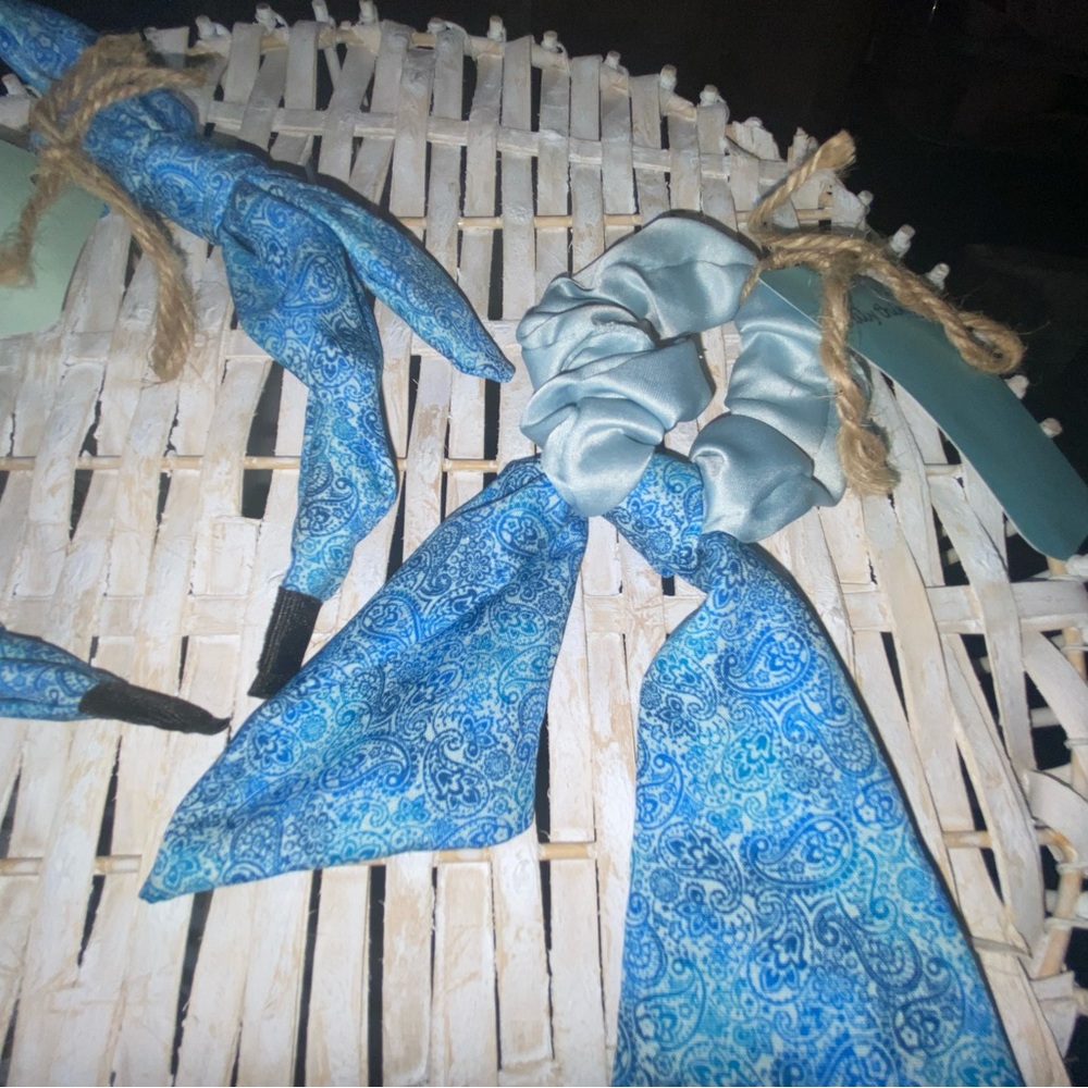 Blue Paisley Headband and Scrunchie set